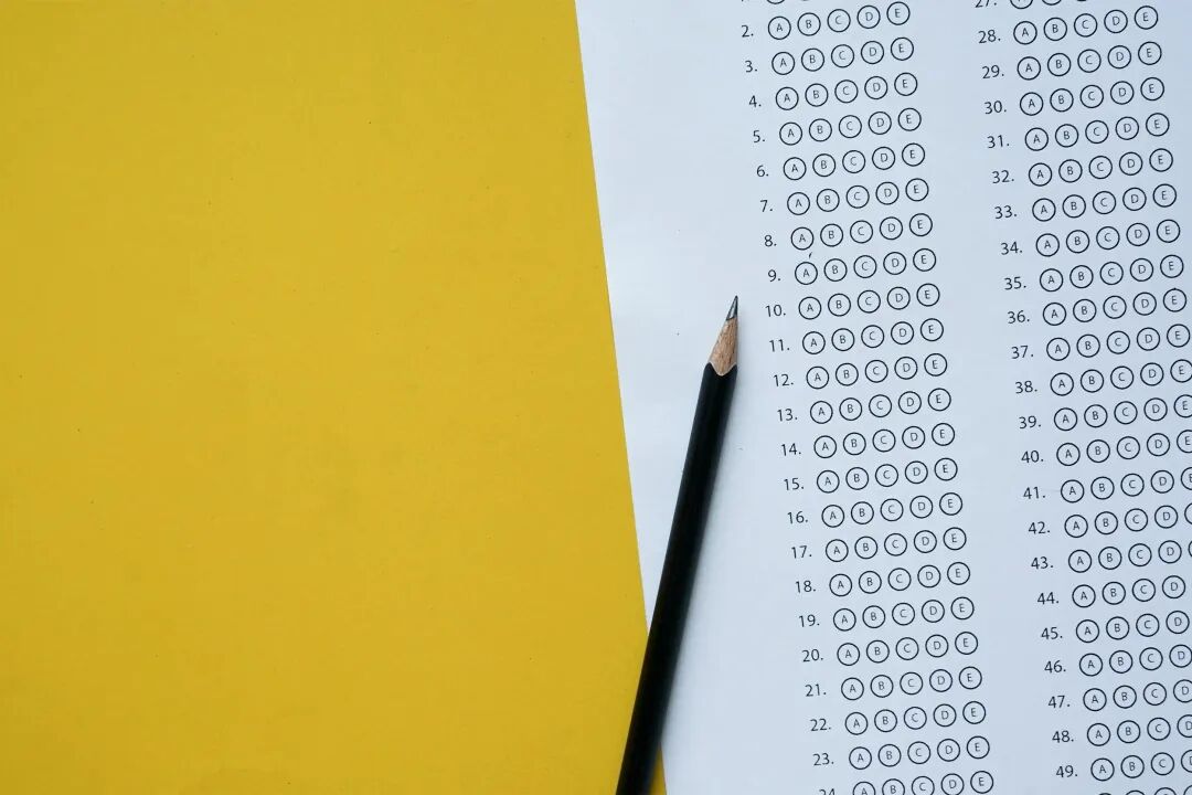 数据扎心！年薪百万家庭的孩子，最不可能进藤校……  第12张